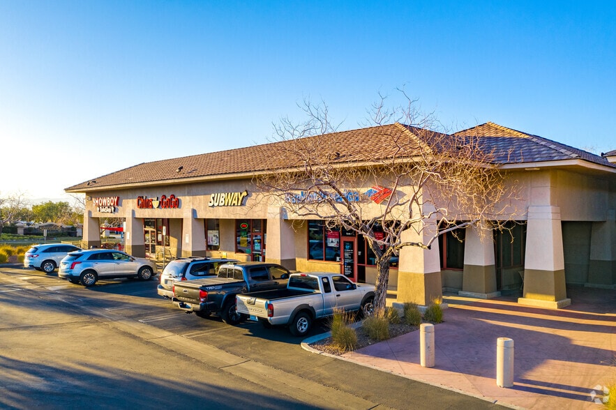 More Photos Of 2511 Anthem Village Dr, Henderson Unknown For Lease