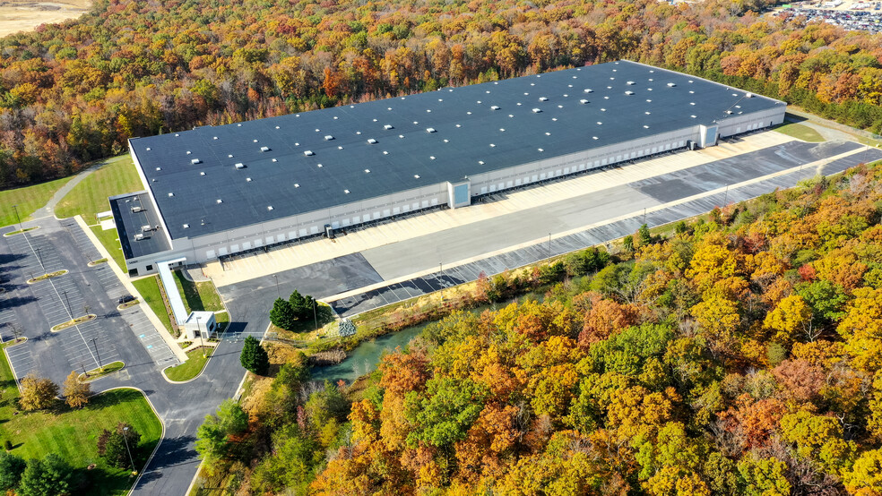 Primary Photo Of 14301 Mattawoman Dr, Brandywine Distribution For Lease