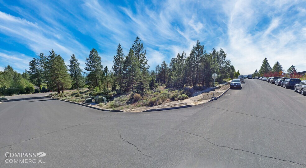 More Photos Of NW Lolo & York Dr @ NW Lolo Dr, Bend Land For Sale