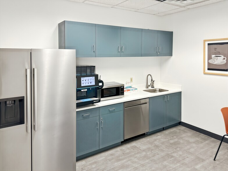 More Photos Of 20 Scotch Rd, Ewing Coworking Space