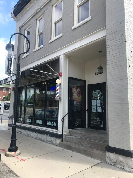 More Photos Of 20 E Jefferson Ave, Naperville Storefront Retail Residential For Sale