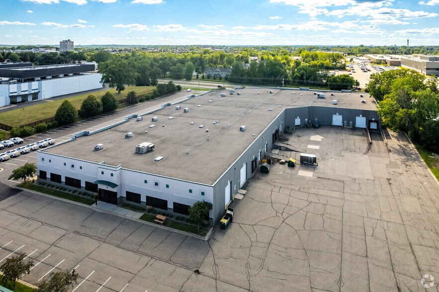 More Photos Of 3225 Neil Armstrong Blvd, Eagan Light Manufacturing For Lease