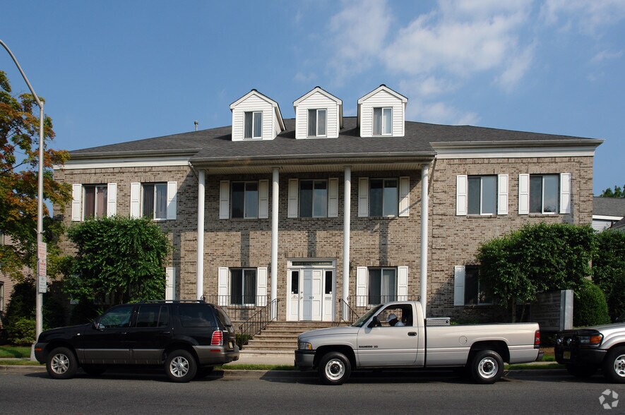 More Photos Of 265 Broad St, Bloomfield Office For Sale