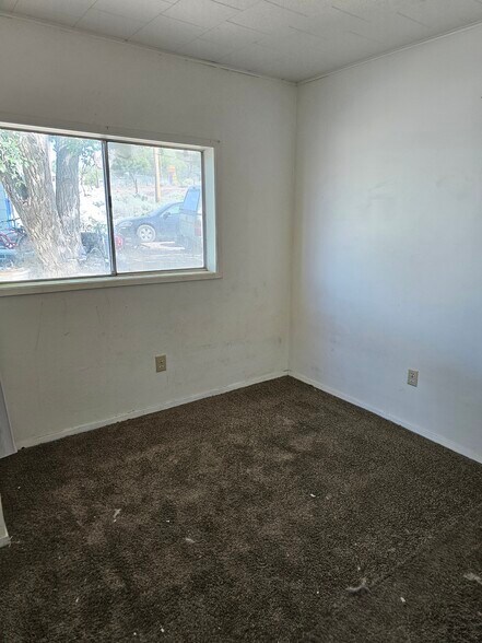 More Photos Of 310 Arizona st, Tonopah Apartments For Sale