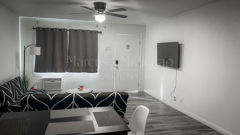 More Photos Of 1921 Stewart Ave, Las Vegas Apartments For Sale