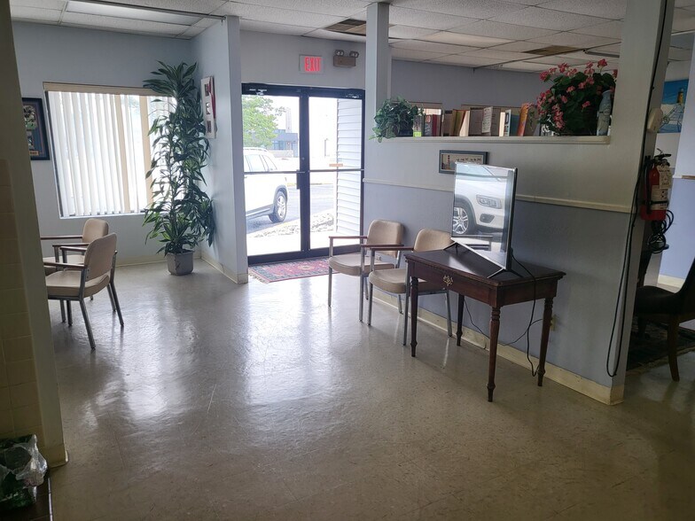 More Photos Of 1121 Route 47, Rio Grande Freestanding For Sale