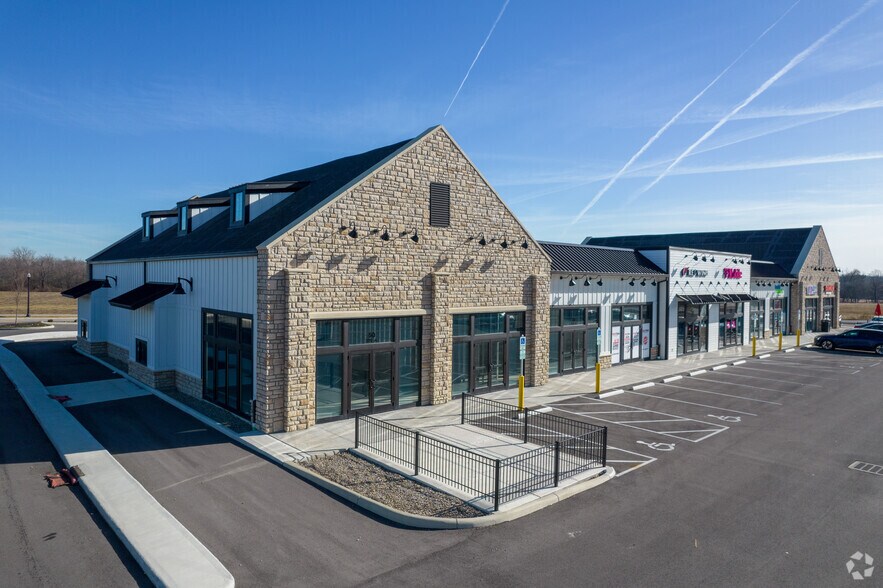 More Photos Of 50 Coughlin Ln, Delaware Storefront Retail Office For Lease