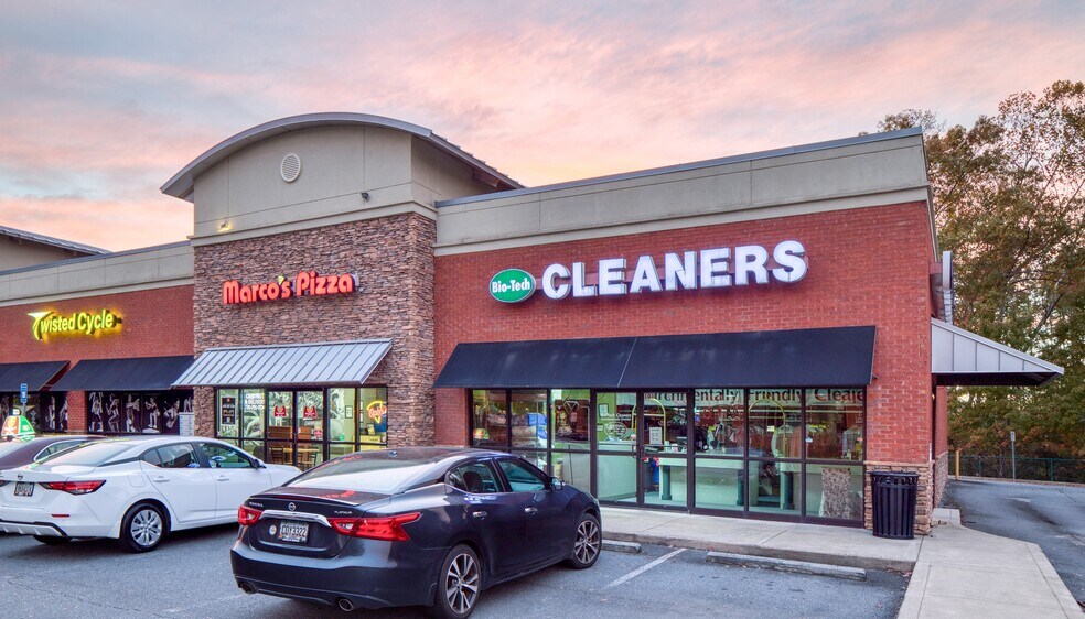 More Photos Of 3725 Sixes Rd, Canton Storefront For Lease