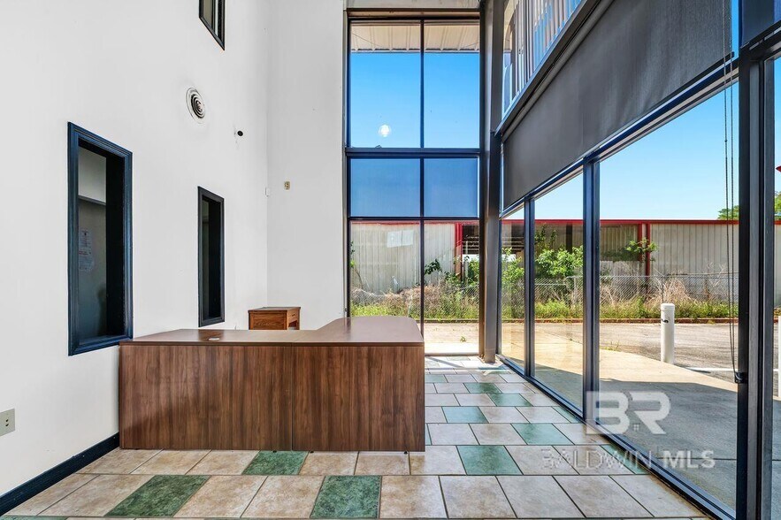 More Photos Of 20870 State Highway 59, Robertsdale Freestanding For Lease