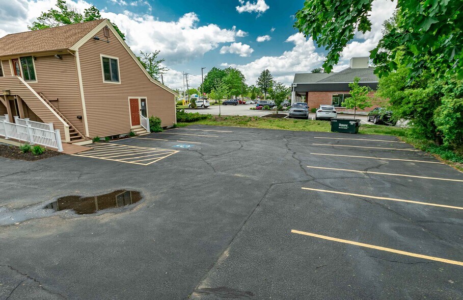More Photos Of 127 Washington St, Norwell Medical For Sale