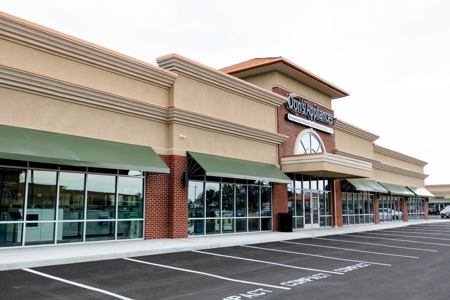 More Photos Of 200 Fort Pierpont Dr, Morgantown Unknown For Lease