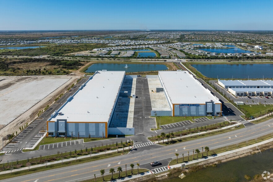 More Photos Of 12070 SW Tom Mackie Blvd, Port Saint Lucie Unknown For Lease