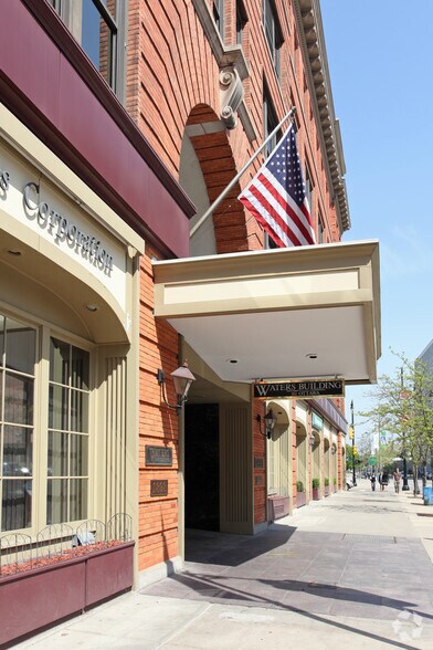 More Photos Of 161 Ottawa Ave NW, Grand Rapids Medical For Lease