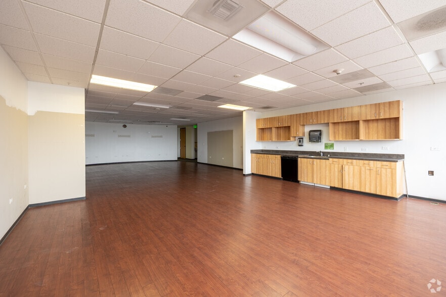 More Photos Of 14001 E Iliff Ave, Aurora Office For Sale