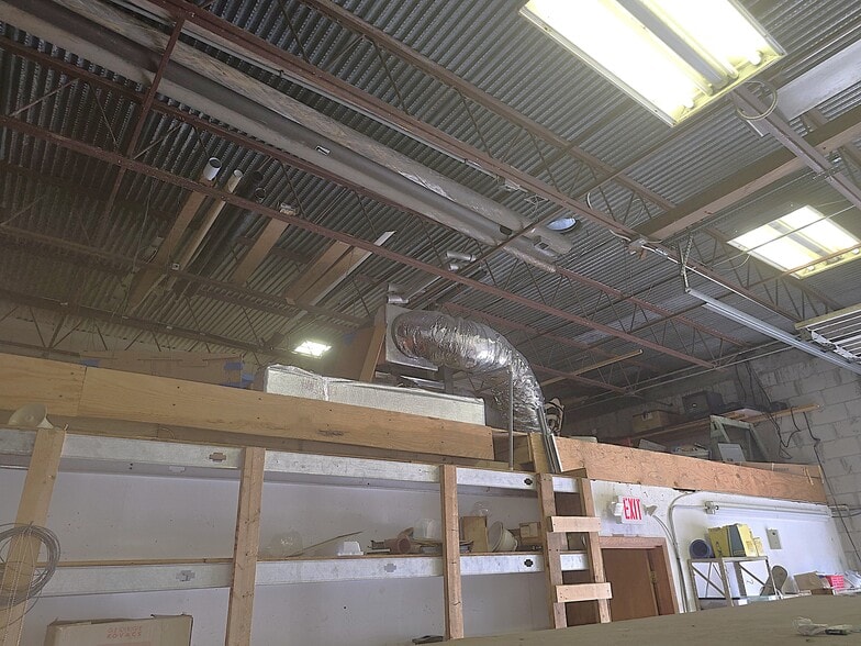 More Photos Of 5415 NW 15th St, Margate Warehouse For Sale