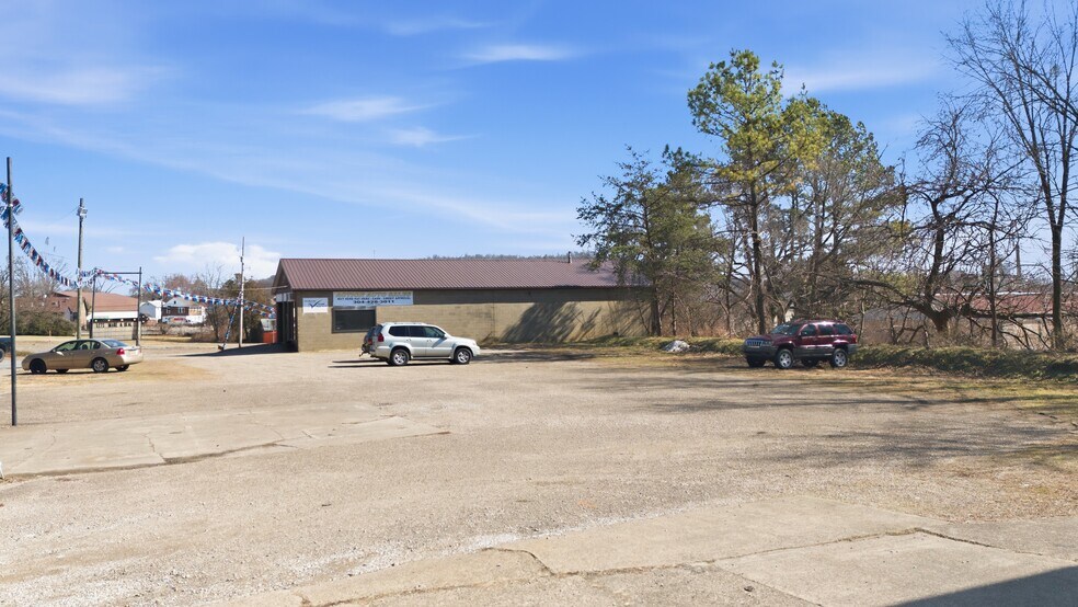 More Photos Of 1128 7th St, Parkersburg Auto Dealership For Sale