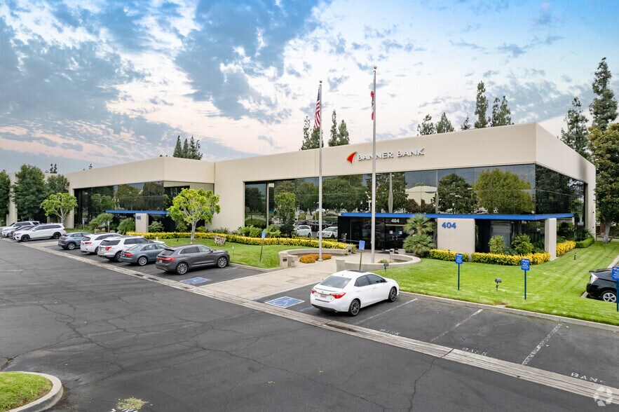 Primary Photo Of 402-408 E Huntington Dr, Monrovia Research And Development For Lease