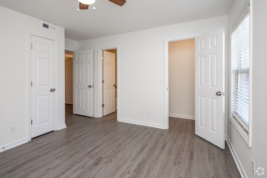 More Photos Of 1045 Fisk Rd, Cookeville Apartments For Sale