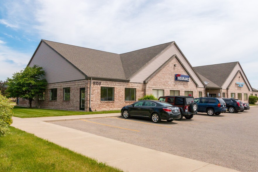 More Photos Of 8158 Executive Ct, Lansing Medical For Lease
