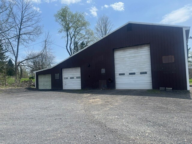 More Photos Of 290 Cortland Rd, Dryden Flex For Sale