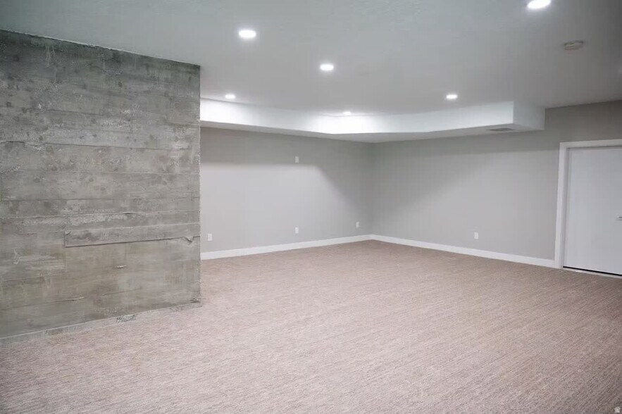 More Photos Of 7045 S 300 E, Midvale Apartments For Sale