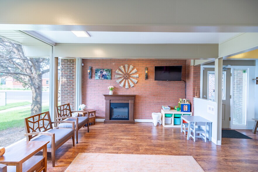 More Photos Of 2120 Logan Ave, Cheyenne Healthcare For Sale