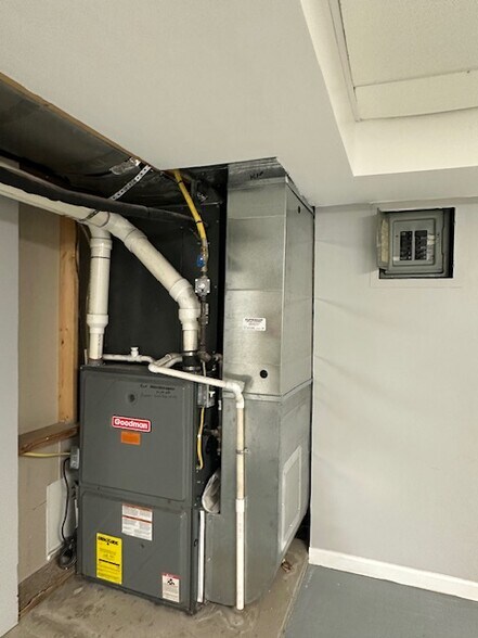 More Photos Of 946 Route 228, Mars Loft Creative Space For Lease