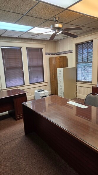 More Photos Of 204 N Macdill Ave, Tampa Office For Sale