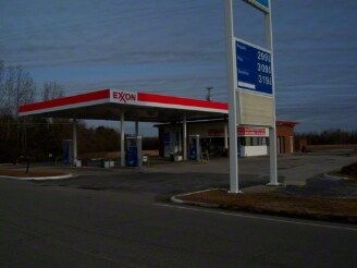 Primary Photo Of 2301 Lackey St, Lumberton Convenience Store For Sale