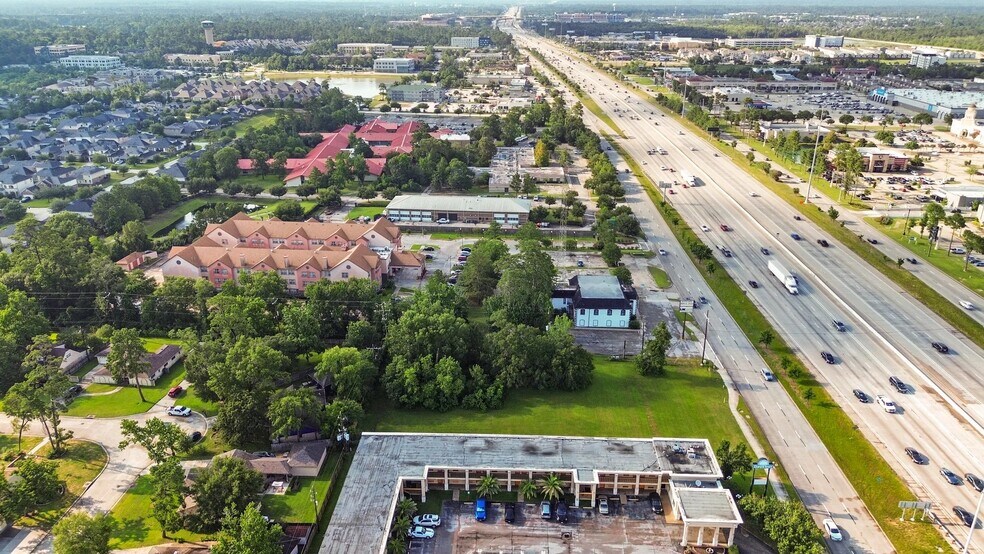 More Photos Of 29801-29811 Interstate 45, Spring Land For Sale