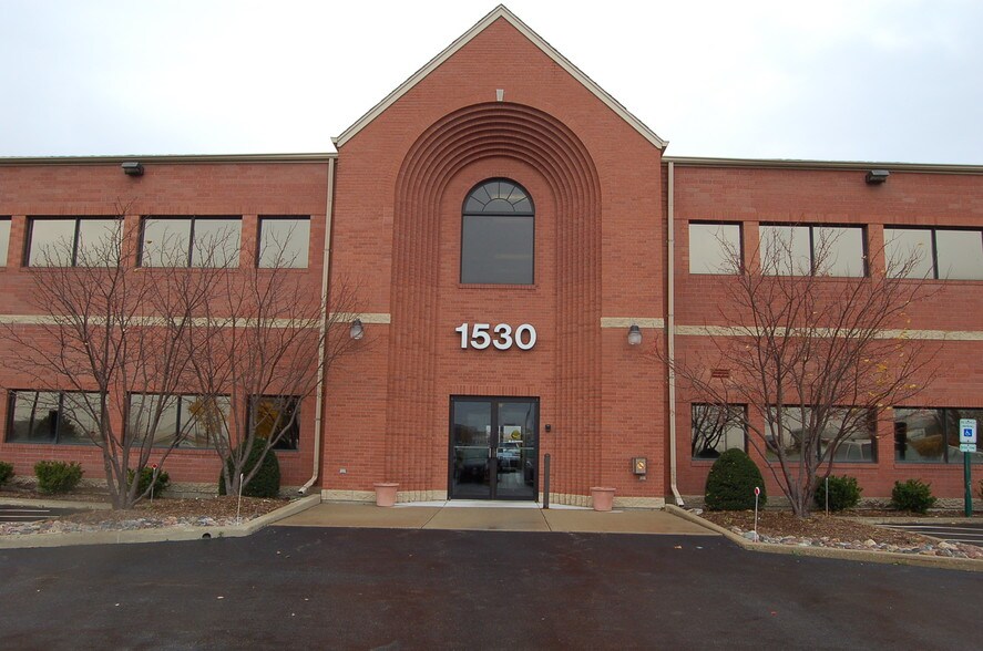More Photos Of 1530 N Randall Rd, Elgin Medical For Lease