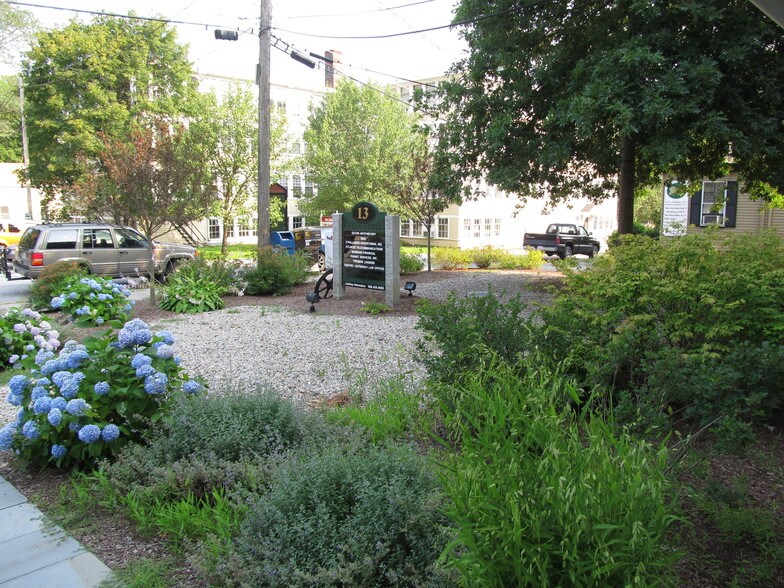 More Photos Of 13 Water St, Holliston Office For Lease