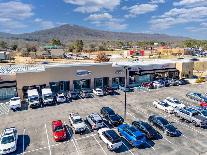 More Photos Of 322 Sutton Rd SE, Owens Cross Roads Storefront For Sale