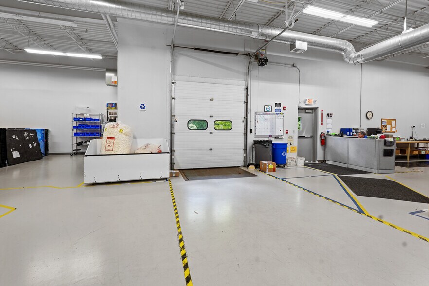 More Photos Of 16 Albert St, Auburn Flex For Sale