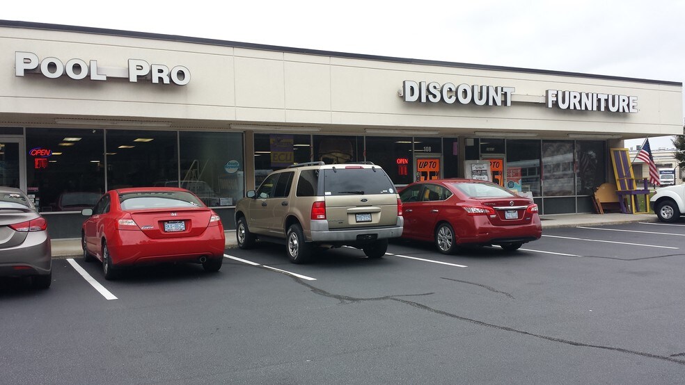 More Photos Of 2803 Evans St, Greenville General Retail For Lease