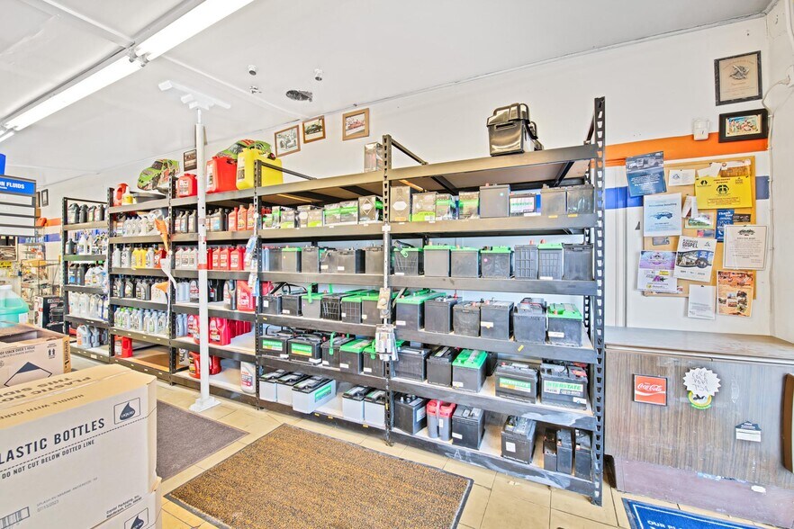 More Photos Of 220 E Aspen Ave, Fruita General Retail For Sale