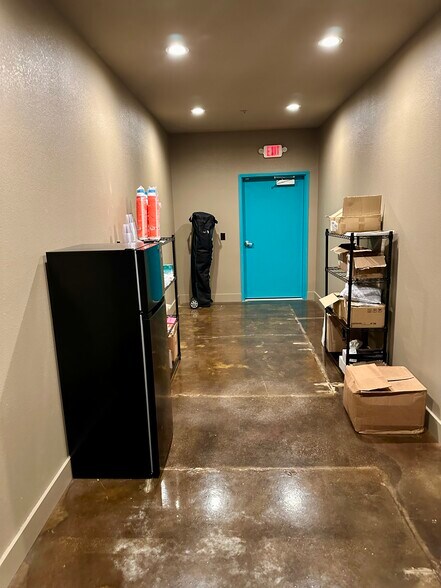 More Photos Of 75 Miranda Lambert Way, Lindale Unknown For Lease