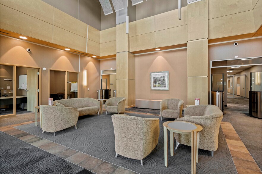 More Photos Of 4802 Mitchell Ave, Saint Joseph Office For Lease