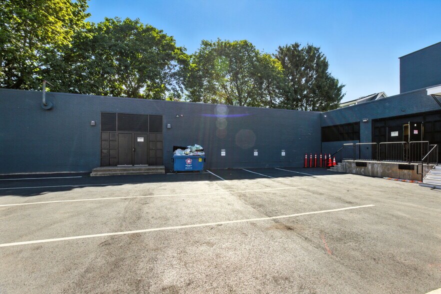 More Photos Of 42 Averton St, Boston Warehouse For Lease
