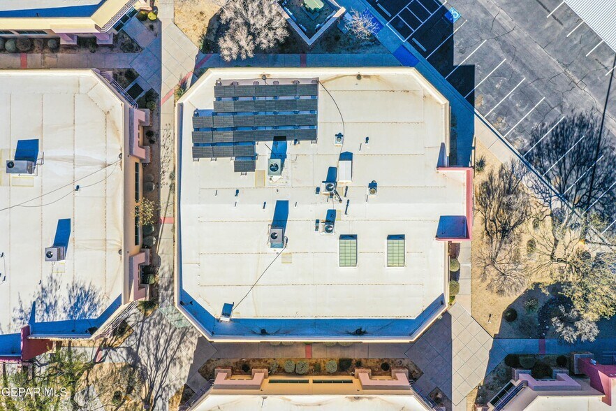 More Photos Of 550 S Mesa Hills Dr, El Paso Medical For Lease