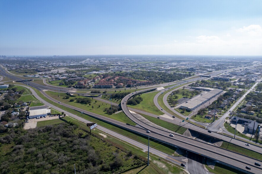 More Photos Of 2209 N Padre Island Dr, Corpus Christi Light Manufacturing For Lease