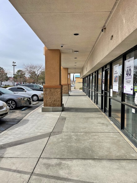 More Photos Of 1041 E Avenue J, Lancaster Unknown For Lease