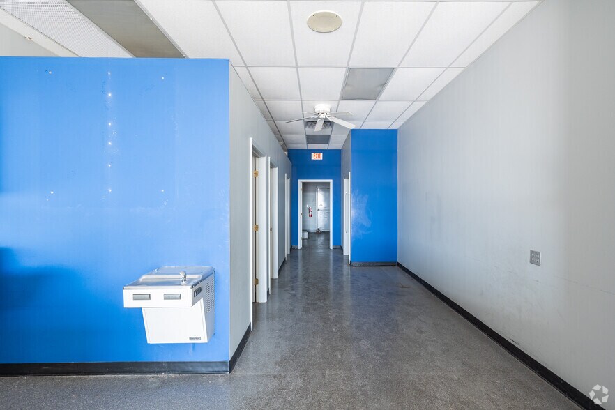 More Photos Of 1229-1257 S Main St, Bryan Freestanding For Sale