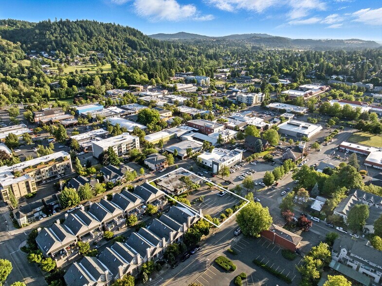 More Photos Of 400 NE Roberts Ave, Gresham Medical For Sale