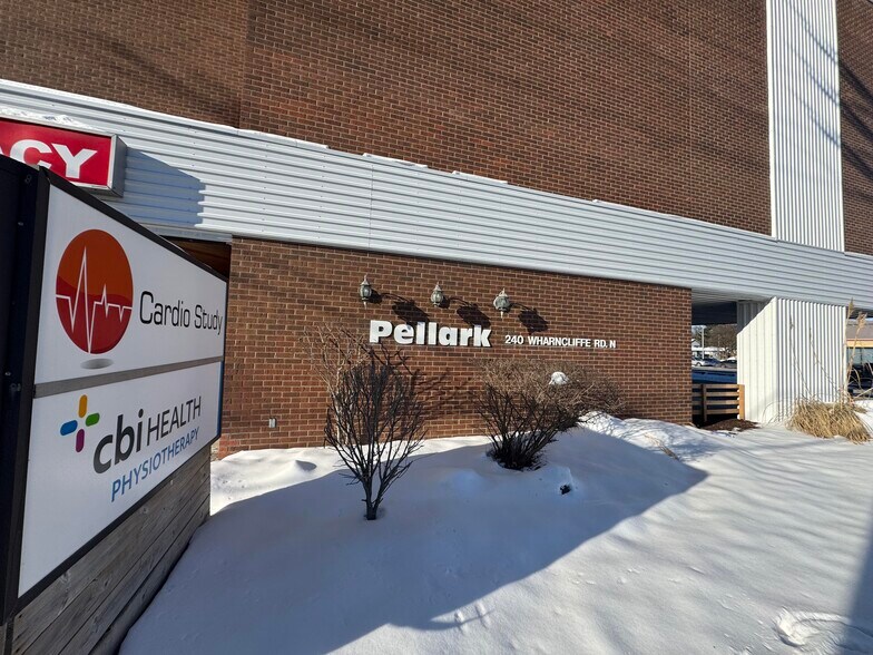 More Photos Of 240 Waterloo St, London Medical For Lease