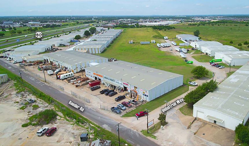 More Photos Of 10758 W Us-80 Hwy, Forney Unknown For Lease