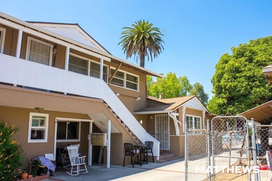 Primary Photo Of 14642 Gilmore St, Van Nuys Apartments For Sale