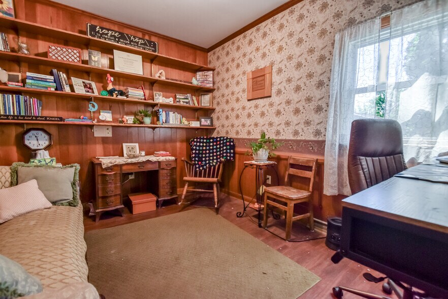 More Photos Of 13-15 Main St, Madison Office For Sale