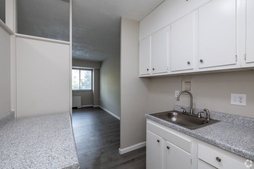 More Photos Of 728 Jennings Rd, Independence Apartments For Sale