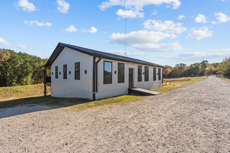 More Photos Of 9016 Private Road 2329, Terrell Lodge Meeting Hall For Sale